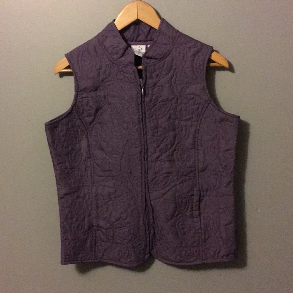 Quilted shell vest